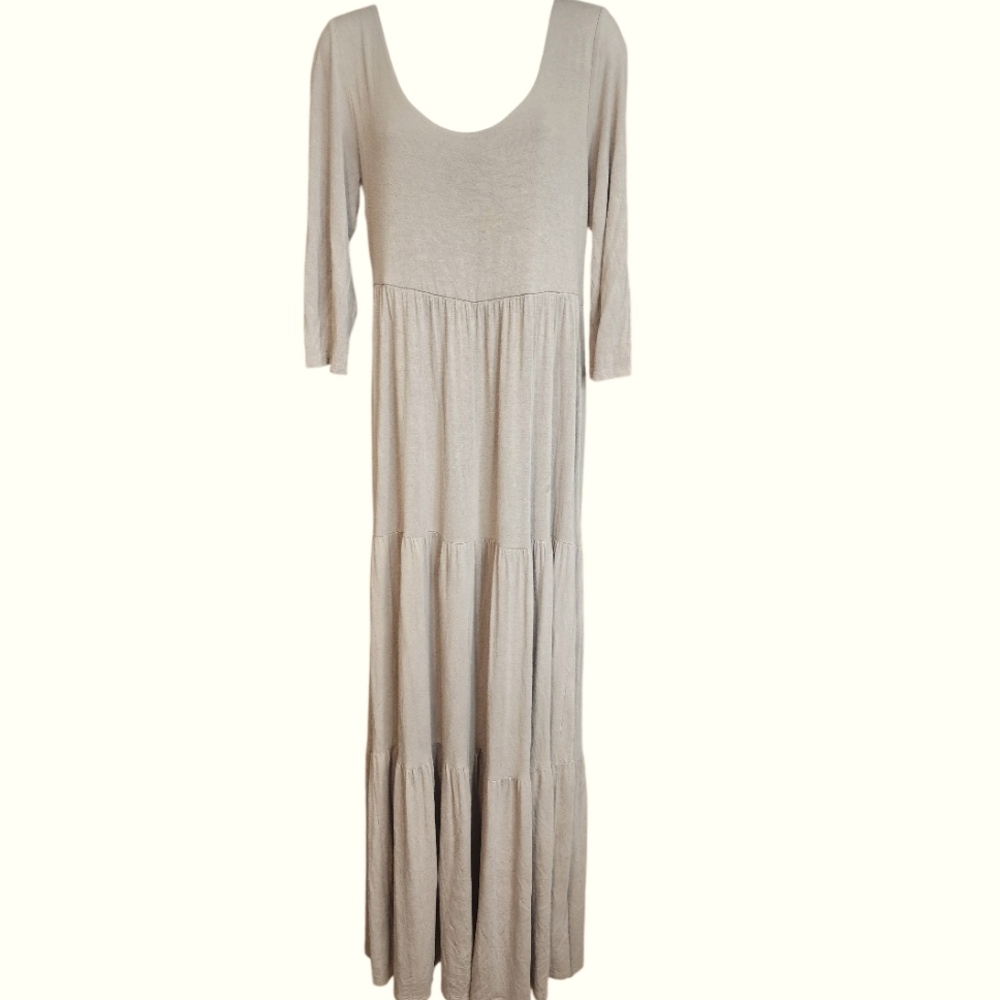 Final Touch Elegant Tan  Maxi Dress Good Condition